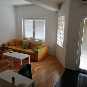 One Bedroom Apartment-Centar 卡瓦达尔奇 Exterior photo