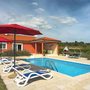 Villa With Pool 1 Km From The Beach Rebici Exterior photo