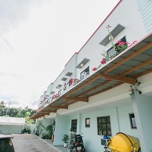 Midway Stay Apartments Dumaguete 杜马格特 Exterior photo