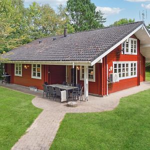 Pet Friendly Home In Kalundborg With Sauna Exterior photo