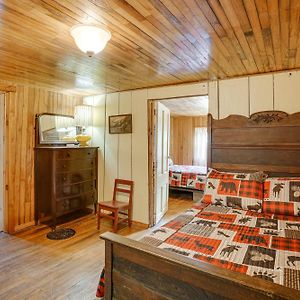 Historic Cabin Retreat About 2 Mi To Seneca Rocks!别墅 Exterior photo