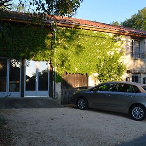 Comfortable 3-Bed/3-Bath Holiday Home With Heated Pool And Large Garden Loubes-Bernac Exterior photo