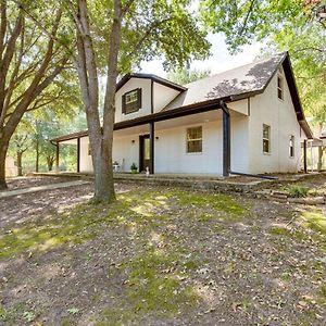 Mabank Vacation Rental Near Cedar Creek Lake! Exterior photo