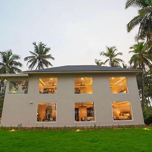 Uva Sands Beach Resort 昆达普拉 Exterior photo