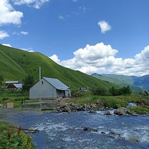 RoshkaMountain House住宿加早餐旅馆 Exterior photo