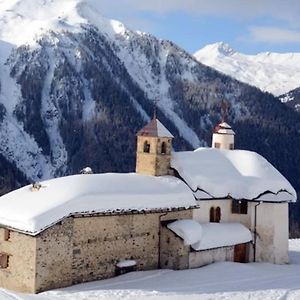 Chalet Familial De Village En Savoie 佩塞楠克鲁瓦 Exterior photo
