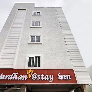 Vardhan @Stay Inn 蒂鲁帕蒂 Exterior photo