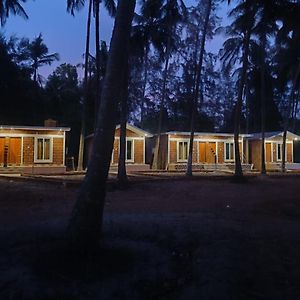 Ale Beach Resort Kumta Exterior photo