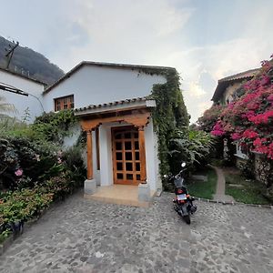 Hostal Casa Buho 危地马拉安地瓜 Exterior photo