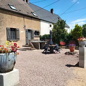 Gite Du Tilleul Au Porte Du Morvan Beauvilliers  Exterior photo