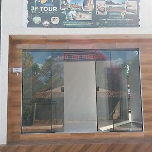 Pousada Jf Tour 托坎廷斯州蓬蒂阿尔塔 Exterior photo