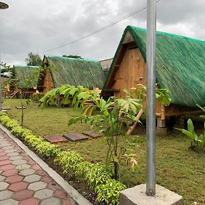 Unlimited Pax Bale Kubo-Inspired Accommodation 打拉 Exterior photo