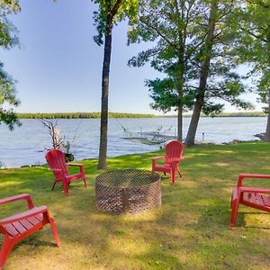 Up North Remer Lake House With Dock And Grill! Exterior photo