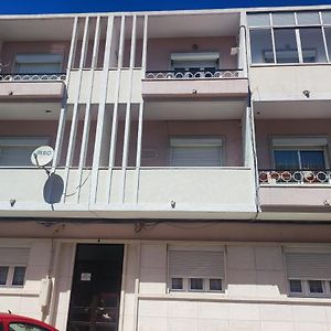 Lisbon Traditional T2 With Balcony In Damaia, Lisbon 阿马多拉 Exterior photo