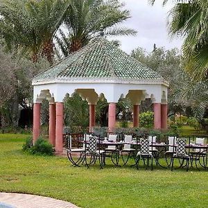 Riad Villa Des Trois Golfs 马拉喀什 Exterior photo