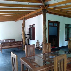 Sinharaja Gingaga Homestay 代尼耶耶 Exterior photo