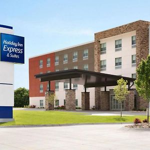 Holiday Inn Express & Suites Mansfield - Ontario, An Ihg Hotel Exterior photo