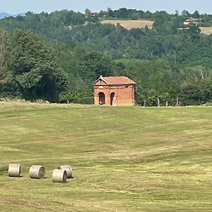 Villanova d'AstiLa Valle Incantata住宿加早餐旅馆 Exterior photo