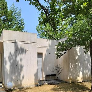 Saint-Michel-lʼObservatoireUne Maison Contemporaine Dans Une Carriere别墅 Exterior photo