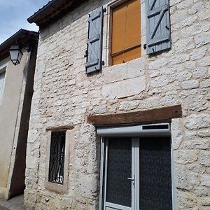 La Maison De Juliette En Bas Lascabanes Exterior photo