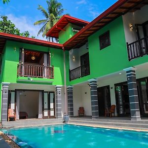 Ibson Villa - 02 Hikkaduwa With 4 Bedrooms & Salt Water Swimming Pool Exterior photo