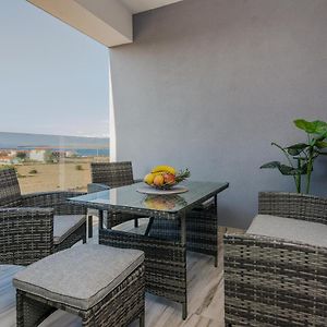 Deluxe Apartments Glamour Fantastic Sea View Near The Beach 维尔 Exterior photo