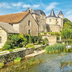 Lovely Home In Verteuil-Sur-Charente With Wifi Exterior photo