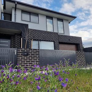 Brand New House - Mordern Home And Great Location 阳光海岸 Exterior photo