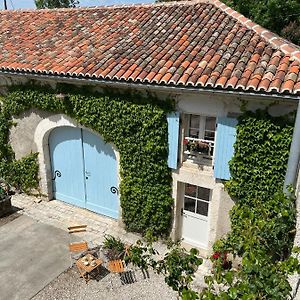 La Rochebeaucourt-et-ArgentineLe Logis De Lasteyrie住宿加早餐旅馆 Exterior photo