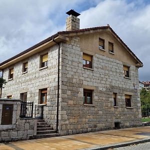 Los Kukos Casa Rural Riaño Exterior photo