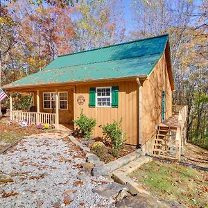 Burnside Resort Cabin With Hot Tub And Outdoor Spots! Exterior photo