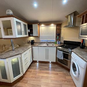 7 Rannoch Row, Lovely Holiday Static Caravan For Dogs & Their Owners. 弗福尔 Exterior photo