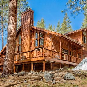 Tree Haus At Tahoe Donner - Unique & Bright Home With Hoa Pool And Beach 特拉基 Exterior photo