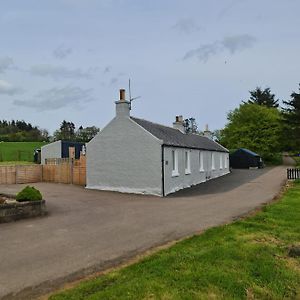 Bruxie Holiday Cottages - River Cottage Maud Exterior photo