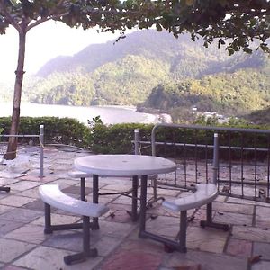 Maracas Bay Village Maracas Bay View酒店 Exterior photo