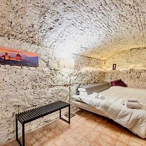 "Florence Cave Central Suite" - 5 Min To Mandela Forum - 2 Bedrooms - Free Parking Exterior photo