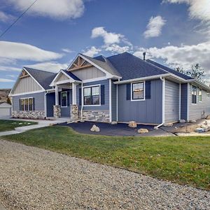 Red Lodge Home With Private Hot Tub And Fire Pit! Exterior photo