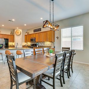 Beautiful Goodyear Home With Pool And Gas Grill! Exterior photo