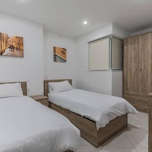 Marsaxlokk Fishing Village - Two Bedroom Apartment - 3Rd Floor Exterior photo