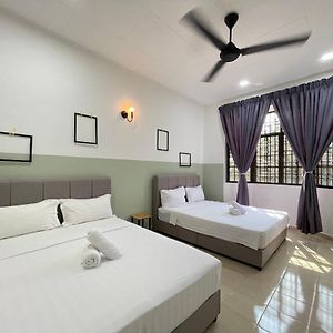 Unique 4 Bedrooms House, Few Mins To Town By Mr Homestay 安顺 Exterior photo