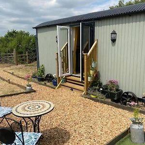 Close To Nature Easy To Find Shepherd'S Hut North Molton Exterior photo