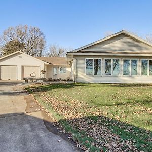 Lakefront Aitkin Home With Sunroom And Fireplace! Garrison Exterior photo