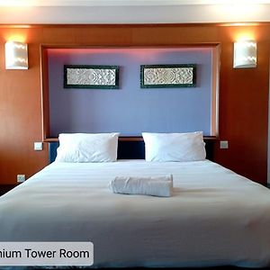Alpine Lxpd Premium Tower Room 波德申 Exterior photo