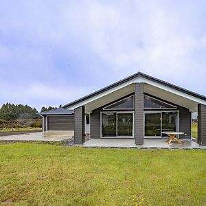 Volcanic Views - Horopito Holiday Home 奥阿库尼 Exterior photo