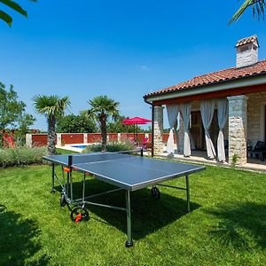Activity Villa Marula With Outdoor Pool In Buje Gambozzi Exterior photo