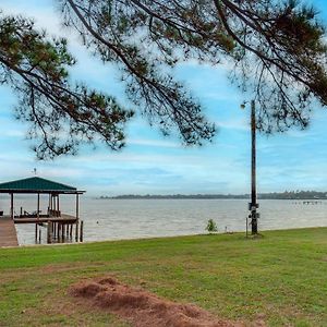 Lakefront Frankston Cabin With Dock And Fire Pit! Coffee City Exterior photo