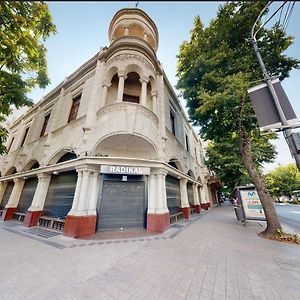 Pension Universitaria Calle 7 拉普拉塔 Exterior photo