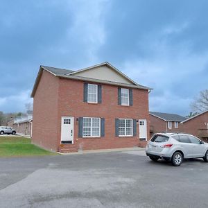 Modern Townhome Walk To Tennessee Tech University 库克维尔 Exterior photo