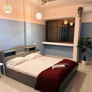 Jade Apartments- Wifi Ac Smart Tv Kitchen 浦那 Exterior photo