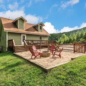 Hickory Nut Hideaway By Avantstay Mountain Views Gerton Exterior photo